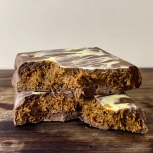 NEW HHC Dubai Lotus Biscoff Kanafeh Chocolate Bar